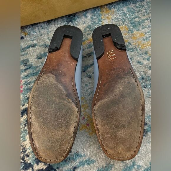 TOD'S Women's Light Gray Loafers - Picture 6 of 8